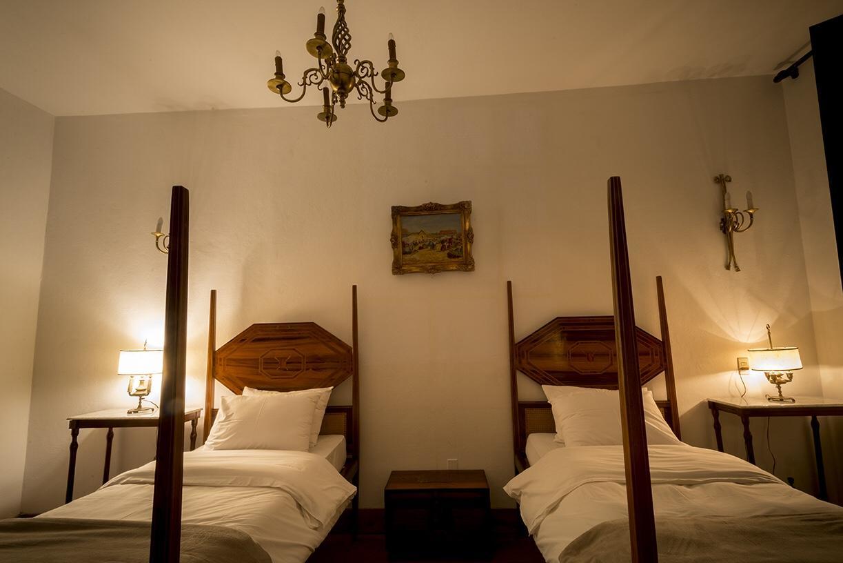 Hotel Vila Relicario Оро Прето Екстериор снимка